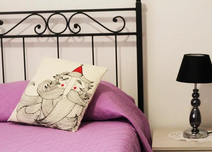 Casa Andreana فندق مبيت وإفطار Uri